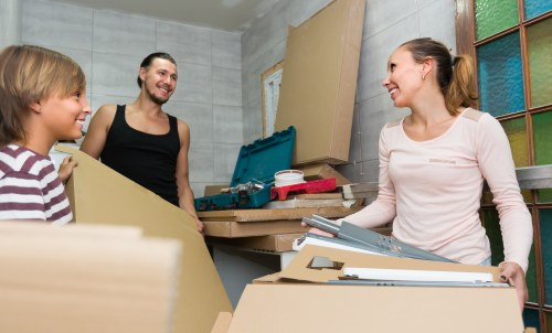 Removal truck hire service for homes and businesses in Fulwell