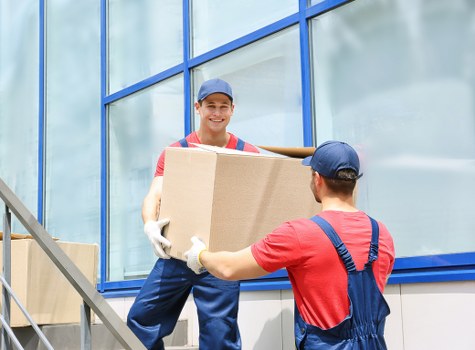 Professional packing service for a move in Fulwell