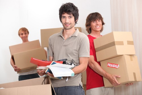 Commercial and domestic man and van removals in Fulwell