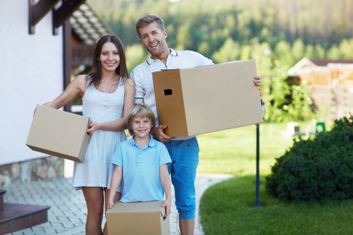Removal van service for Fulwell home and flat moves
