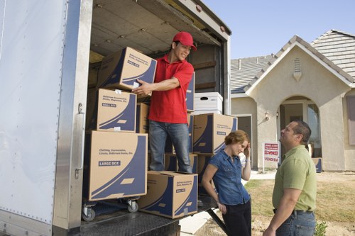 Fulwell house move with careful loading and transport